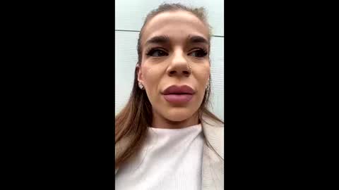 Snapshot of _milagoddess chatting on September 25, 2025, 1:26 pm AstrideVonTeese online show from September 25, 2025, 1:26 pm