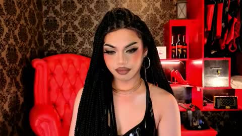 Raven Strauss online show from December 13, 2025, 8:14 pm