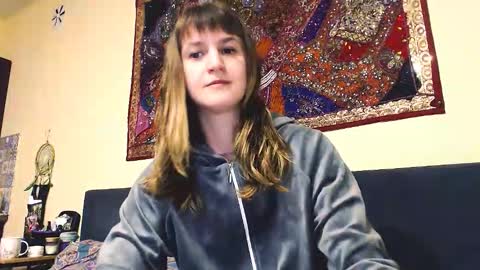 Boo online show from September 28, 2025, 6:02 pm