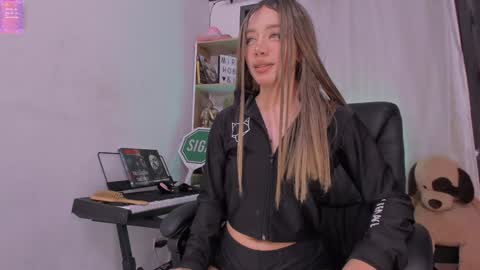 Camila   independent model online show from January 16, 2025, 1:58 am