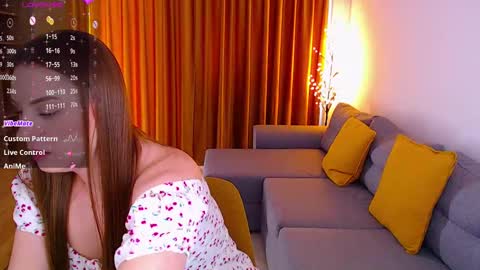 Mia online show from March 6, 2025, 10:52 am