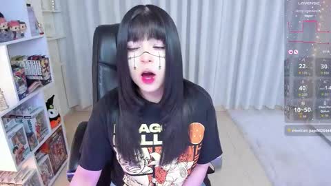 Snapshot of _misshoneyxx chatting on November 7, 2025, 4:45 am Hanna Idependent Model online show from November 7, 2025, 4:45 am