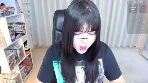 Snapshot of _misshoneyxx chatting on November 8, 2025, 5:07 am Hanna Idependent Model online show from November 8, 2025, 5:07 am