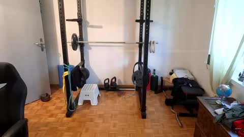 Snapshot of _misterniceguy chatting on November 3, 2025, 8:04 am BENJI online show from November 3, 2025, 8:04 am