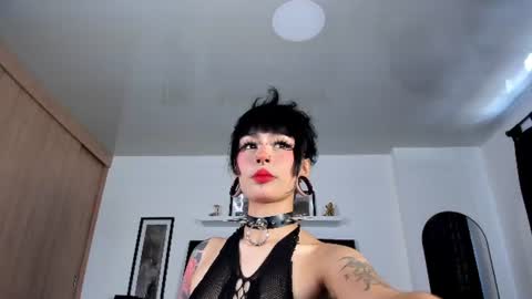 mizuki  online show from July 14, 2026, 4:23 pm