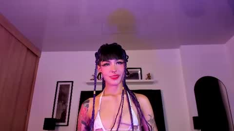 mizuki  online show from July 17, 2026, 3:13 am