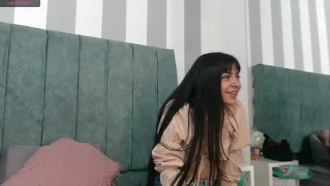 Snapshot of _mollyy chatting on January 10, 2025, 10:04 pm Molly online show from January 10, 2025, 10:04 pm