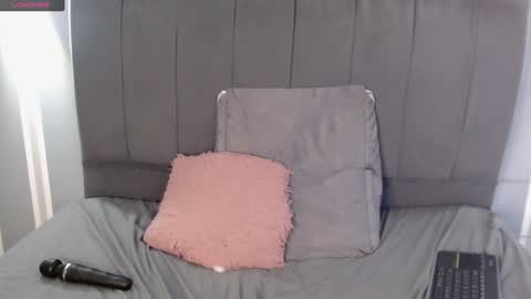 Snapshot of _mollyy chatting on January 30, 2025, 1:33 am Molly online show from January 30, 2025, 1:33 am