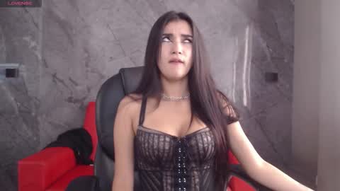 Monserrate online show from October 31, 2025, 1:01 pm