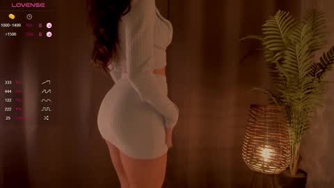 NatalieNat online show from November 30, 2025, 9:30 pm