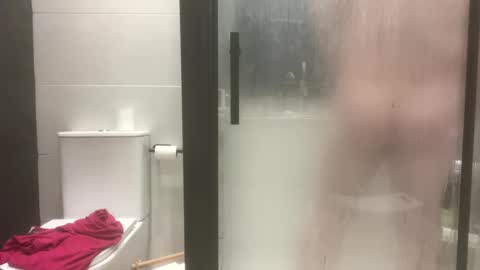 _muestroverga online show from December 2, 2024, 6:20 am