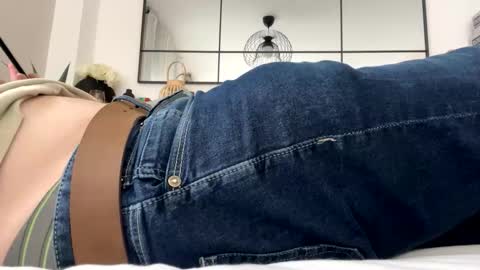 _muestroverga online show from February 1, 2026, 3:21 pm