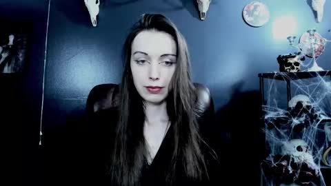 _naamah online show from November 11, 2025, 7:03 pm