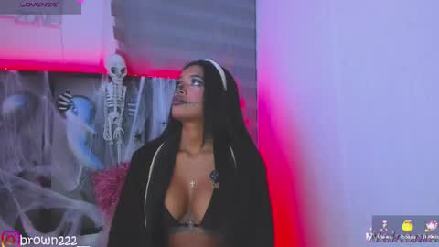 Snapshot of _naomibrown_ chatting on October 27, 2025, 2:37 am naomi brown online show from October 27, 2025, 2:37 am