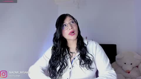 Snapshot of _naomimisaki chatting on January 5, 2025, 7:28 pm VIVIANA online show from January 5, 2025, 7:28 pm