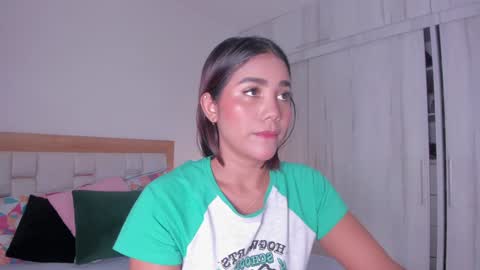 Snapshot of _natasha18_ chatting on December 19, 2024, 11:39 am Natasha online show from December 19, 2024, 11:39 am
