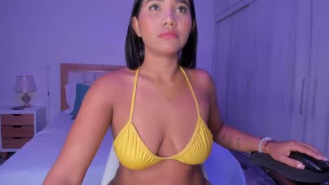 Snapshot of _natasha18_ chatting on March 9, 2025, 11:36 am Natasha online show from March 9, 2025, 11:36 am