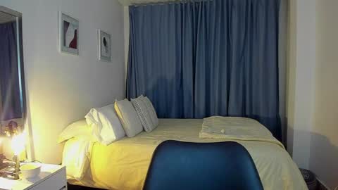 Snapshot of _nathaliesex chatting on December 5, 2024, 4:31 am independent model natha online show from December 5, 2024, 4:31 am