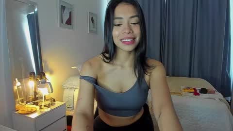 Snapshot of _nathaliesex chatting on December 13, 2024, 9:20 pm independent model natha online show from December 13, 2024, 9:20 pm