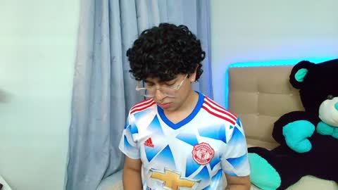 Snapshot of _nickconnor1 chatting on January 4, 2025, 11:17 pm Nicolas online show from January 4, 2025, 11:17 pm