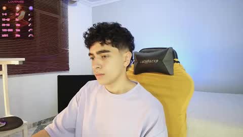 Snapshot of _nickconnor1 chatting on October 4, 2025, 2:42 am Nicolas online show from October 4, 2025, 2:42 am