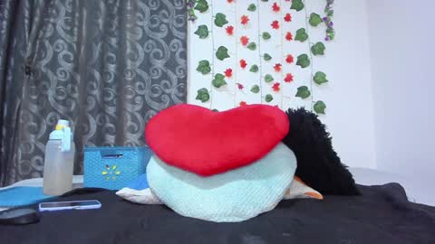 juliana online show from December 21, 2024, 10:06 am