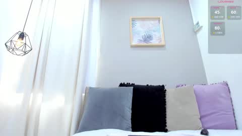   online show from February 13, 2025, 6:05 pm