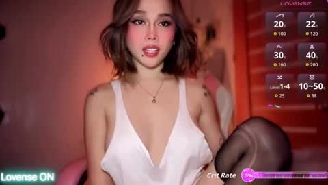 Lily online show from July 5, 2026, 5:53 pm