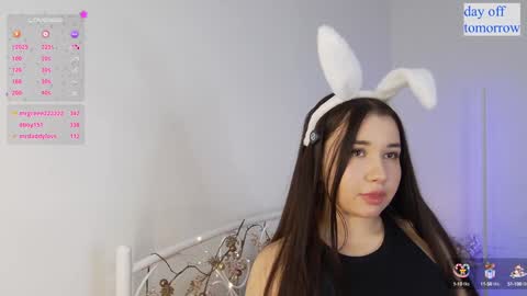 Snapshot of _noell_ chatting on January 3, 2025, 6:14 pm Vivian online show from January 3, 2025, 6:14 pm