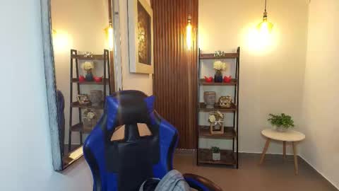 Olivia online show from January 13, 2026, 10:53 am