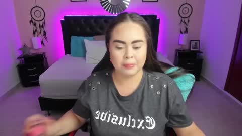 Snapshot of _oliviajoness chatting on February 27, 2026, 3:56 pm Olivia jones online show from February 27, 2026, 3:56 pm