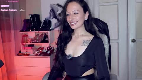 Snapshot of _owner_ chatting on June 4, 2026, 2:45 pm The Supreme Goddess Rose online show from June 4, 2026, 2:45 pm