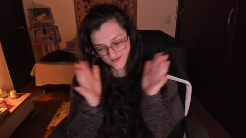 Snapshot of _peach__ chatting on April 22, 2026, 4:48 am violeta ig online show from April 22, 2026, 4:48 am