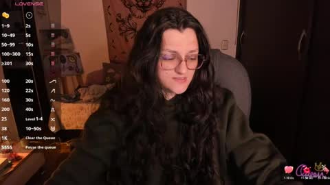 Snapshot of _peach__ chatting on May 20, 2026, 3:34 am violeta ig online show from May 20, 2026, 3:34 am