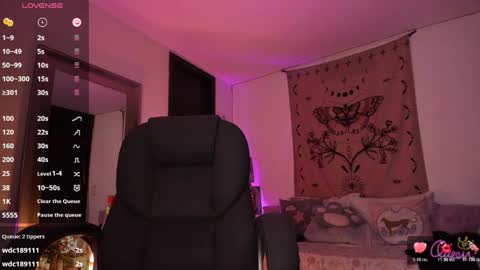 Snapshot of _peach__ chatting on May 28, 2026, 3:26 am violeta ig online show from May 28, 2026, 3:26 am