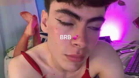 esteban online show from July 18, 2026, 3:44 am