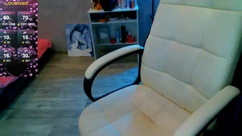 Snapshot of _pink__rabbit_ chatting on February 21, 2025, 11:55 am Ilona online show from February 21, 2025, 11:55 am