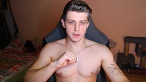 Vampire online show from November 18, 2025, 3:34 am