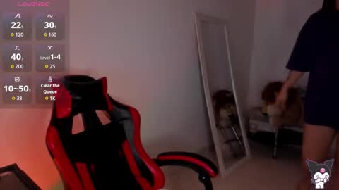 Stefany online show from October 25, 2025, 10:56 am