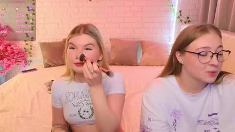 Merlizz Eva Jane Mila Nicole  left to right  online show from October 12, 2025, 8:19 pm