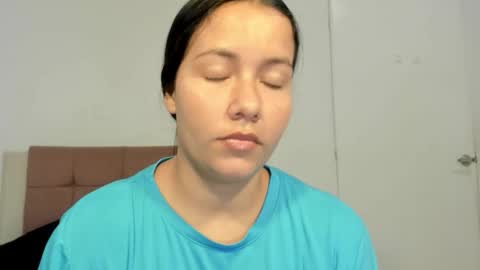 Snapshot of _rapunzeel chatting on September 18, 2025, 4:09 pm _rapunzeel online show from September 18, 2025, 4:09 pm