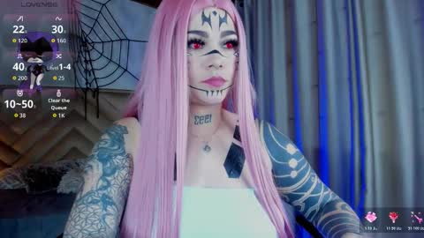 Raven online show from October 31, 2025, 1:34 pm