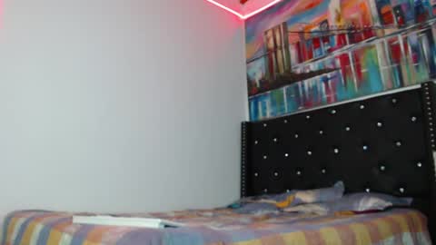 Samara Romero online show from April 19, 2026, 1:27 am