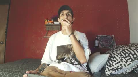 wav online show from October 12, 2025, 9:30 am