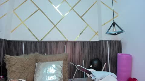 Snapshot of _rebecca1 chatting on February 3, 2026, 12:53 am rebecca online show from February 3, 2026, 12:53 am