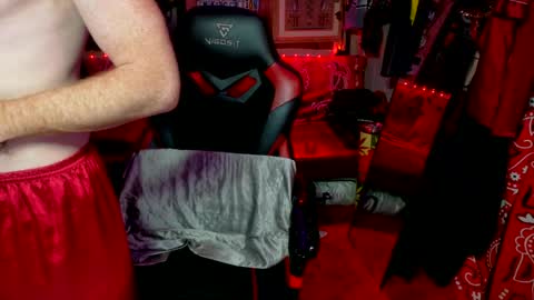 REDxxx online show from July 17, 2026, 10:58 pm
