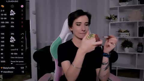 Rein online show from November 4, 2025, 6:40 pm