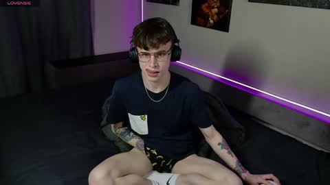 Reisy online show from May 10, 2026, 6:24 pm