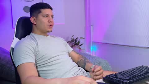 Roberto online show from March 31, 2026, 1:22 pm