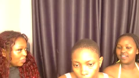  Roxxana online show from July 11, 2026, 4:32 pm